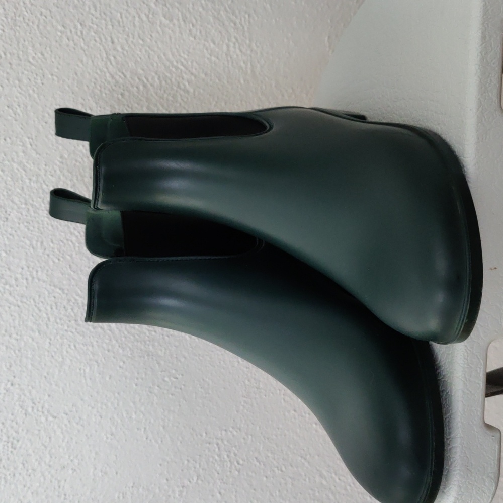 J.Crew Chelsea Rain Boots - Picture 2 of 9